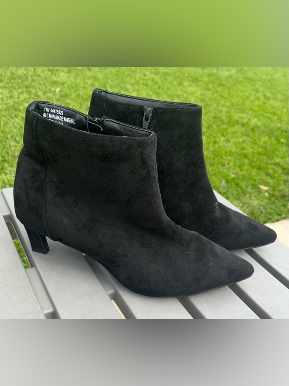 Cato Black Faux Suede Pointed Toe Kitten Heel Ankle Boot Booties! Size 11.